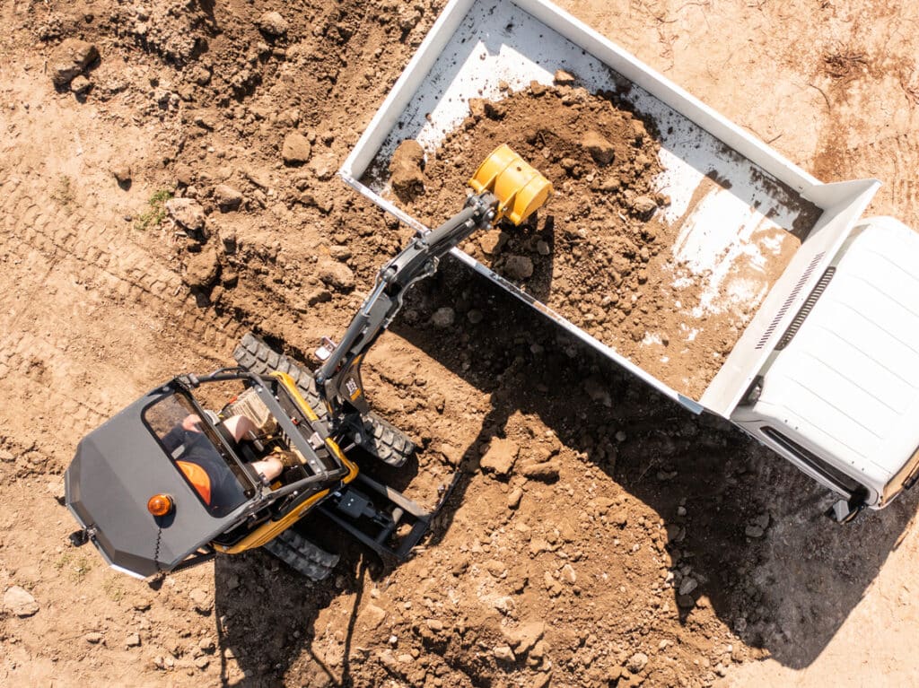John Deere E18ZS Mini Excavator, earthmoving and landscaping