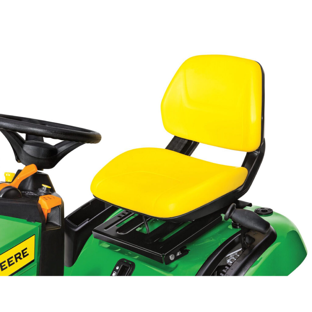 John Deere S140 Ride-on Mower