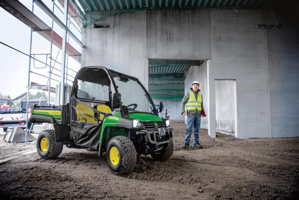 John Deere HPX815E Work Series Gator Utility Vehicle