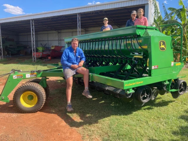 Congratulations to Daniel, Marisa and their children Ben and Larissa who have recently taken delivery of a new 4.5m (15ft) John Deere 1590 Drill.

Pat from our Bundaberg team was on hand for the delivery and start-up of the drill, which will be pulled by the 6125M tractor and loader combo that he sold the family several years ago!

The family graze cattle and grow summer and winter grain and grazing crops on several properties in the Mundubbera district, about 2 hours west of Bundaberg. This year they'll plant wheat, barley, sorghum and pasture crops with the drill 🌾 

Thank you to the Young family for their continued support, and to our Bundaberg team. 

#RDOequipmentau #VermeerAustralia #agriculture #ag #aussiefarmers #farming #agricultureaustralia #farmaustralia #farmlife #farmingaustralia #australianagriculture #tractor #tractorlife #tractorlove #JohnDeere #deere #johndeeregreen #johndeeretractor #deeresighting