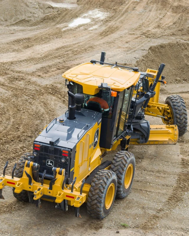 672GP doing the rounds. 

#RDOequipmentau #VermeerAustralia #johndeereconstruction #johndeere #deere #earthmoving #heavyequipment #construction #civilconstruction #heavymachinery #heavyequipmentlife #constructionequipment #heavyequipmentnation #earthmovers #earthmovingequipment #heavyequipmentoperator #earthmover #equipment #constructionmachinery #dirtlife #machinery #earthmovingdaily #earthmovingaustralia #deeresighting #grader #motorgrader