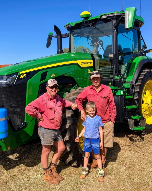 Congratulations to Darrin, Ollie and Ben from Crimson Fresh on the recent delivery of their new 8R 250 🚜 

Crimson Fresh is a family farm growing watermelons, pumpkins, peanuts and grain crops at Coalstoun Lakes near Biggenden in the Central Burnett, about 1 ½ hrs west of Bundaberg.

Our Bundaberg salesman, Pat, has had the pleasure of working with the family in various roles for over 30 years starting with Darrin’s father, Jeff.

Where they were once driving different coloured tractors, they purchased their first green and yellow tractor, an 8400, in the 1990s and have been proud green customers ever since. 😉

Thank you team for your ongoing support of the John Deere product.

#RDOequipmentau #johndeere #deere #agriculture #ag #aussiefarmers #farming #farmlife #farmingaustralia #australianagriculture #johndeeregreen #johndeeretractor #deeresighting #tractor