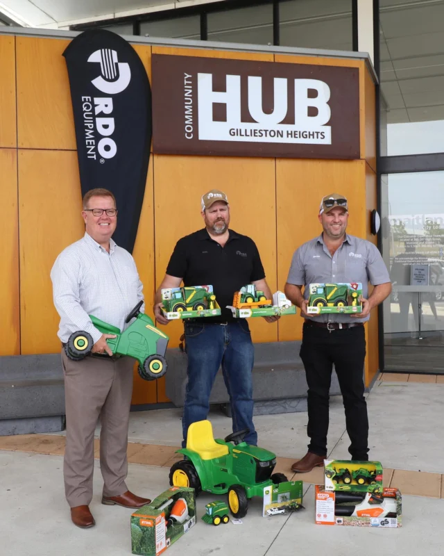 COMMUNITY GIVING. 🤝

As part of our national Community Giving Program our Rutherford team has donated $3,500 worth of John Deere and Stihl toys to Maitland City Council’s Toy Library initiative. 🧸🚜

The library is trying to curb literacy deficiencies in the area and are planning a pop-up Toy Library to introduce kids to “playing is learning”. They’ll be able to loan out toys just like books.

Our Rutherford branch manager Brahm and parts interpreter Mark are pictured here with Maitland’s Mayor Philip Penfold with a selection of the toys. 

Thank you team Rutherford for continuing to support your community in ways in which they need. 👏

#RDOequipmentau