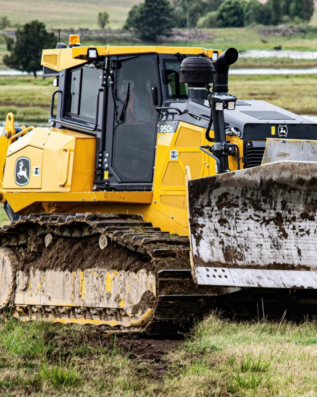 Widest PAT blade on the market. 🤝 950K

#RDOequipmentau #dozer #bulldozer