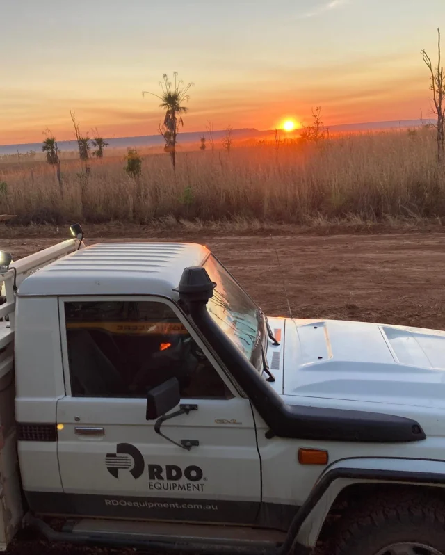 Life recently from an RDO tech’s POV: 

Ashley from our Toowoomba field service team travelled to the Northern Territory early last month to provide support to the ever-growing northern Australian cotton industry. This year the region saw over 10,000 hectares planted.
 
Ash has been based at Tipperary Station doing repairs, alongside supporting our Darwin team with repairs around the Douglas Daly and Katherine regions.
 
This is just one example of the invaluable opportunities that can come from being an RDO tech. 👏 #TechTuesday