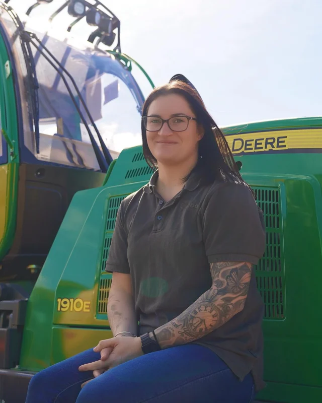 RDO techs are among the best. 👏

We’re extremely proud of our parts and service technicians who have been selected as finalists in the 2024 John Deere Technician of the Year Awards 🏆

A huge congratulations to the finalists in the following categories:

Ag & Turf Service Technician
➖Zac Weier, Gympie

C&F Service Technician
➖ Hayden Cox, Sydney
➖ Andrew Moat, Melbourne

Apprentice Service Technician
➖ Daniel Barnes, Beaudesert

Parts Technician
➖ Emma Whitbread-Edwards, Brisbane

Apprentice Parts Technician
➖ Tracy Hogan, Emerald
➖ Matthew Giuntini, Sydney

Congratulations to all finalists involved from across Australia & New Zealand. Bring on the Awards Ceremony in September. 🥳