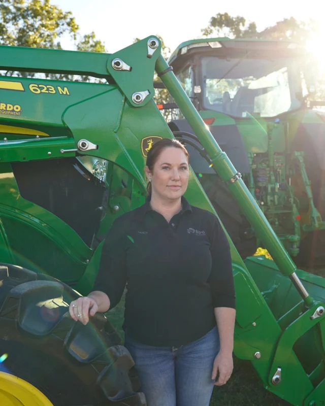 "I have always been fascinated by the way machines run. I found myself applying for a job a few years ago as an aviation parts interpreter. When I moved to Emerald I discovered the world of agriculture, started working as a parts interpreter for RDO and immediately fell in love with John Deere."

Congratulations to Tracy Hogan from RDO Emerald, who is a finalist in the Parts Apprentice category for this year’s @johndeereaunz Technician Awards. 👏🏆