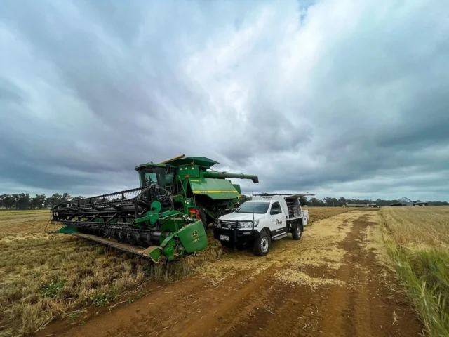 The race is on before the storm hits in Gympie, Queensland this afternoon 🌩️ Gympie service tech Kyron on site this morning changing out this old A/C compressor. #TechTuesday