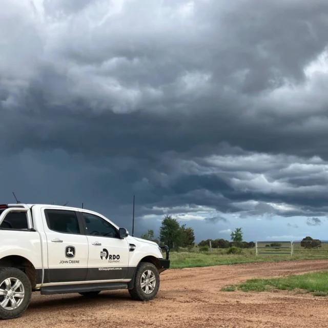 Storm clouds rolling into Emerald, QLD! 🌩️

📷 Daniel Angus